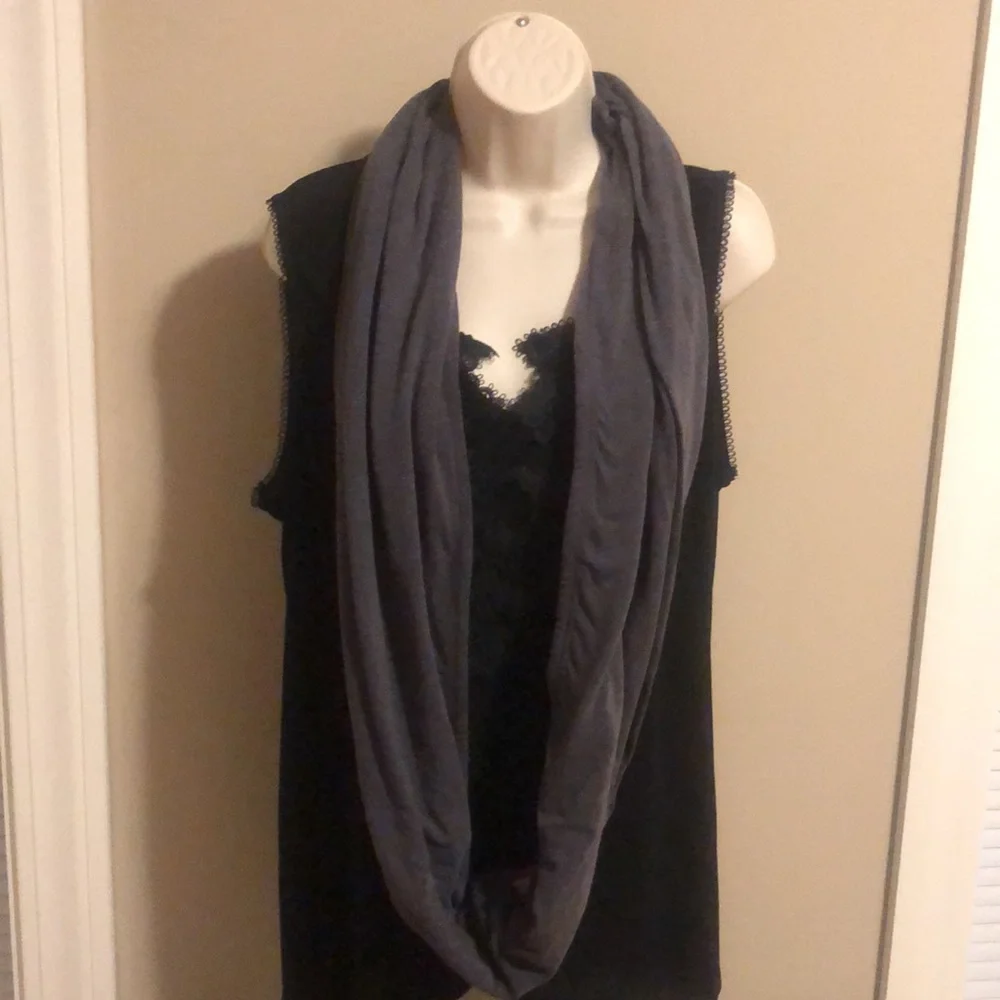 Infinity Scarf - Picture 3 of 4